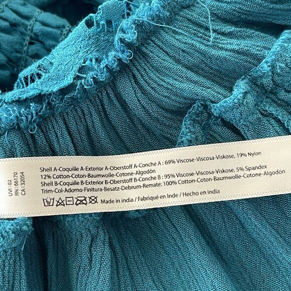 Free People Intimately X-Small Adella Cami Top Teal Ruffle Crochet Lace Smocked - Picture 8 of 8